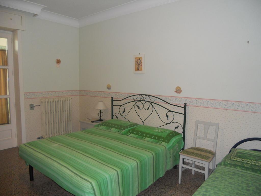 Bed and Breakfast Le Schiavelle Surbo Номер фото